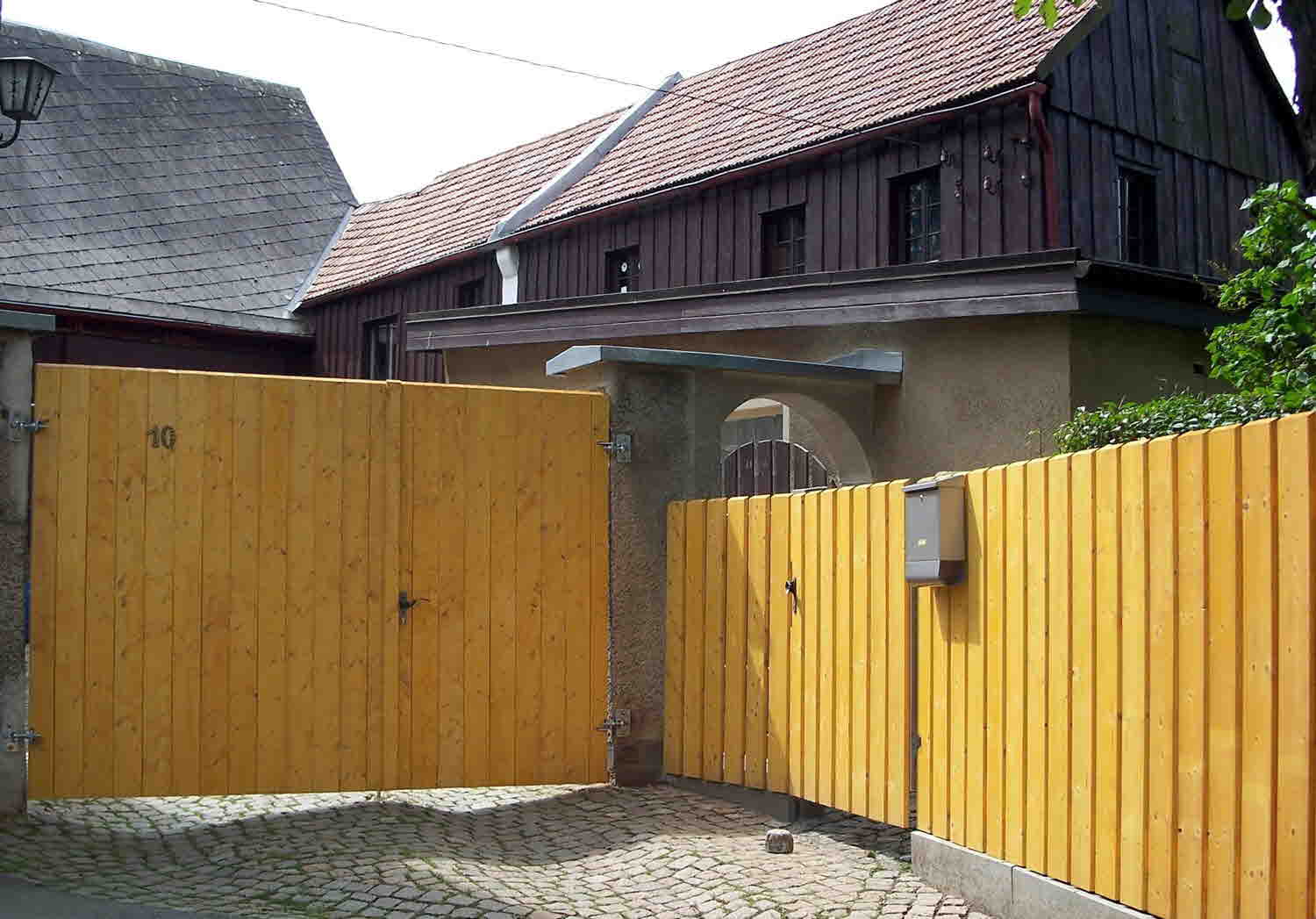 holz_tor02